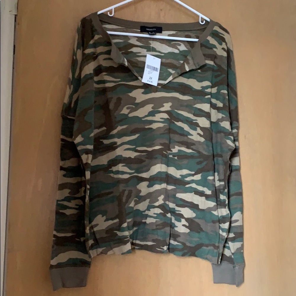 Forever 21+ Camo Thermal Top